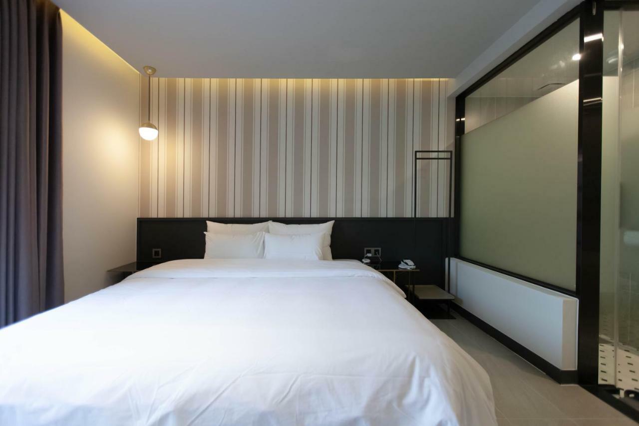Brown-Dot Hotel Hadan Busan Exterior photo