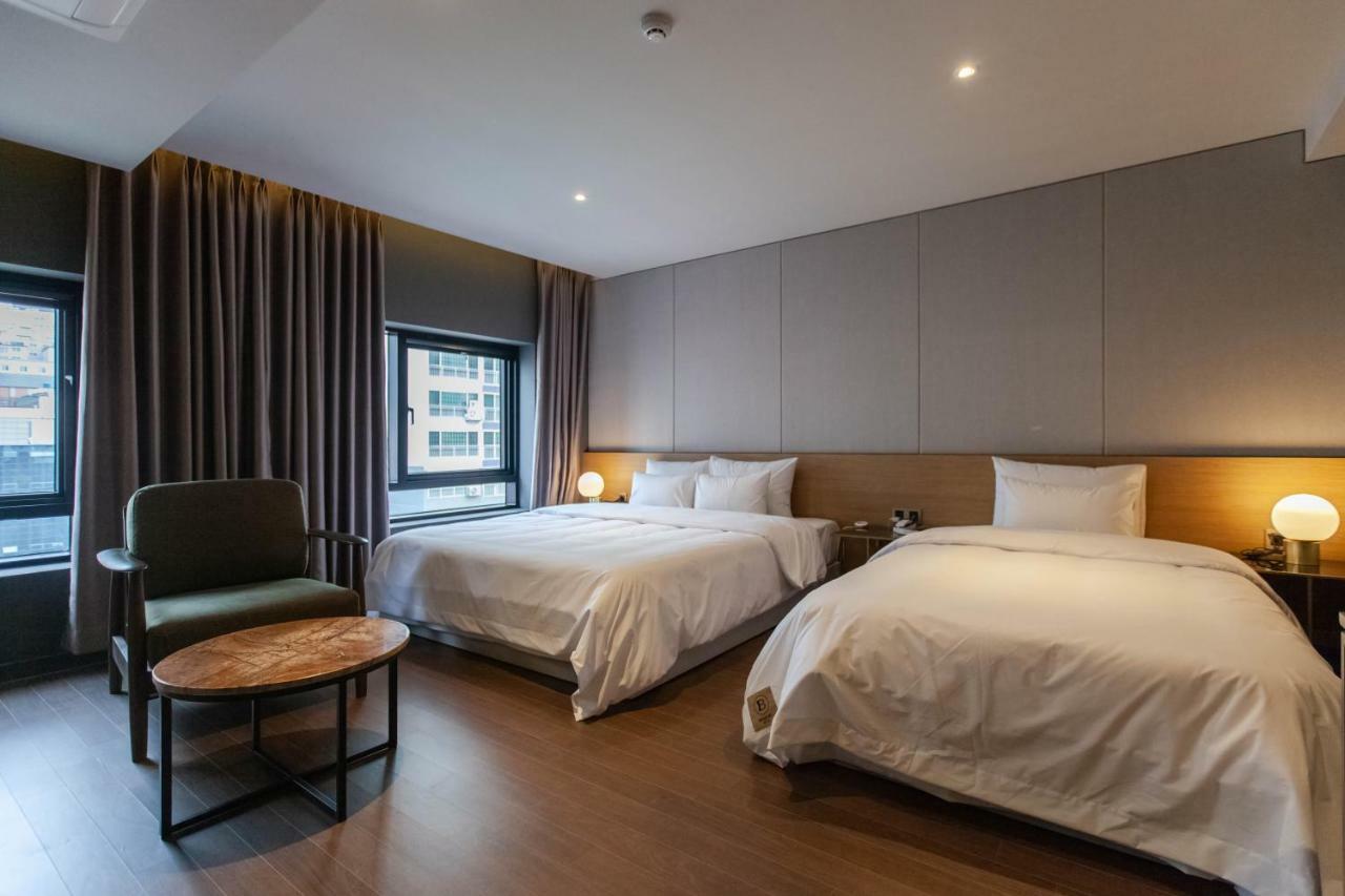 Brown-Dot Hotel Hadan Busan Exterior photo